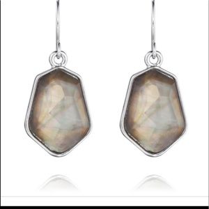 Chloe and Isabel ocean lace drops